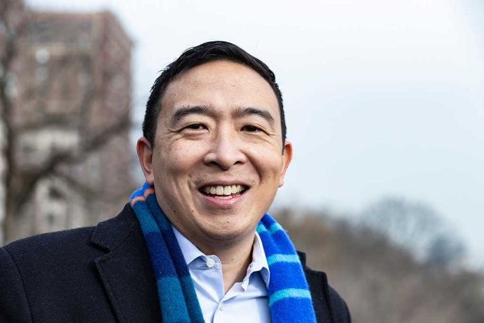 Andrew Yang QUITS the Democratic Party