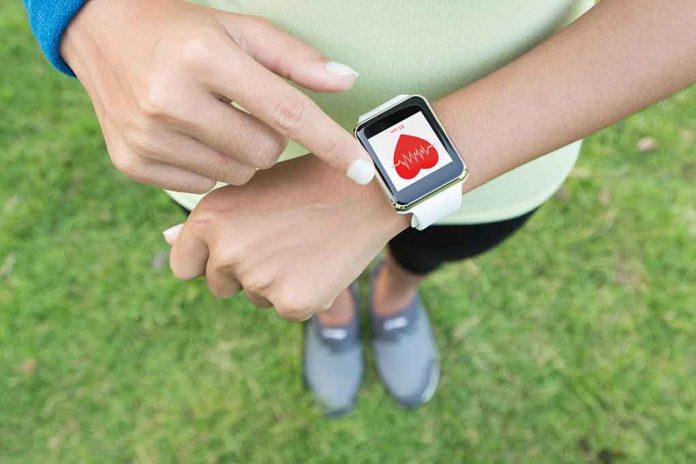 Apple Watch Alerts Wearer to Heart Trouble -- Discovers Hidden Tumor