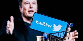 Investors Worried Musk’s Twitter Work Hurts Tesla