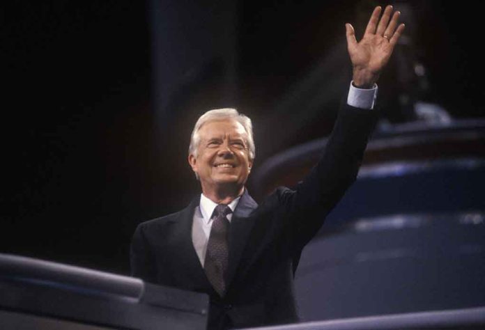 Jimmy Carter To Receive Home Hospice Care