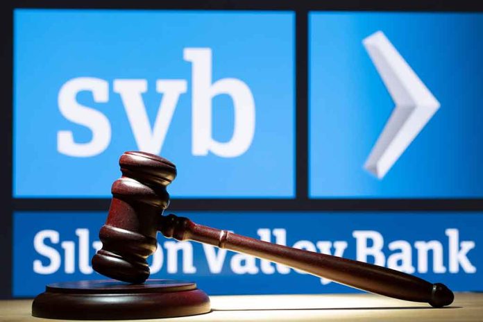 SVB CEO Pay Was Doubled for Making Risky Bets