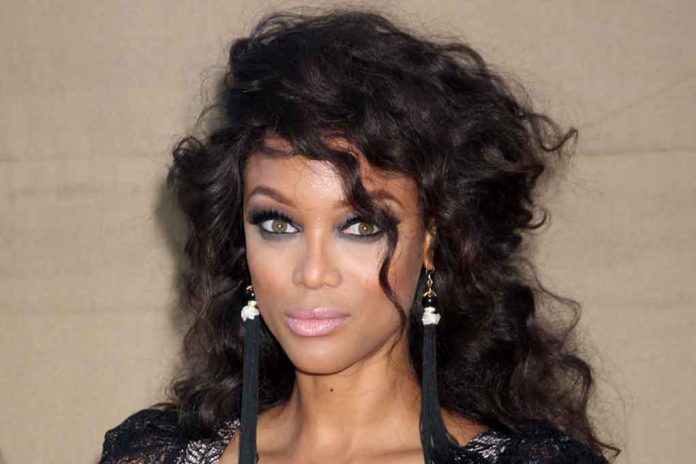 Tyra Banks Leaving ‘DWTS’ Hosting Gig After 3 Seasons