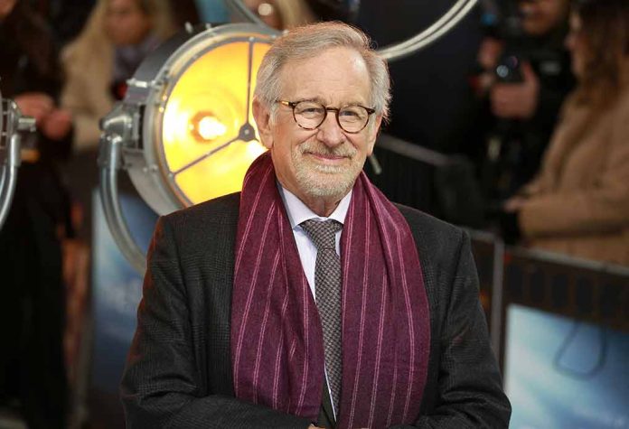 Steven Spielberg Regrets Censoring ‘E.T.’