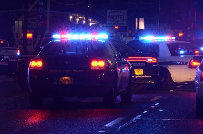 Roseburg,Oregon,-,December,17:,Police,Cars,At,Incident,Where Teenagers Arrested, Crime Spree Comes To An End