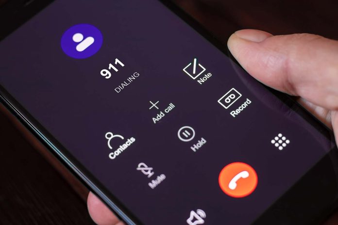 shutterstock_2139725057 Police Tell Citizens To Stop Calling 911 Over Crime