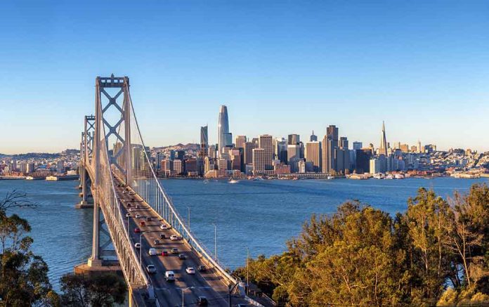 shutterstock_1036894933 San Francisco Shops Reportedly Locking Up Merchandise